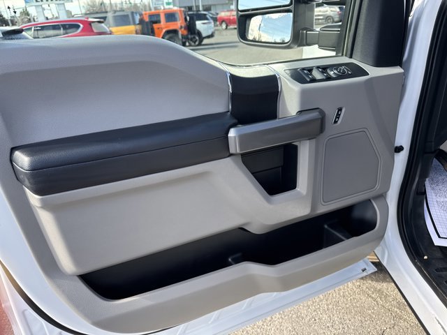 Certified 2020 Ford F350 XLT w/ XLT Value Package image 18