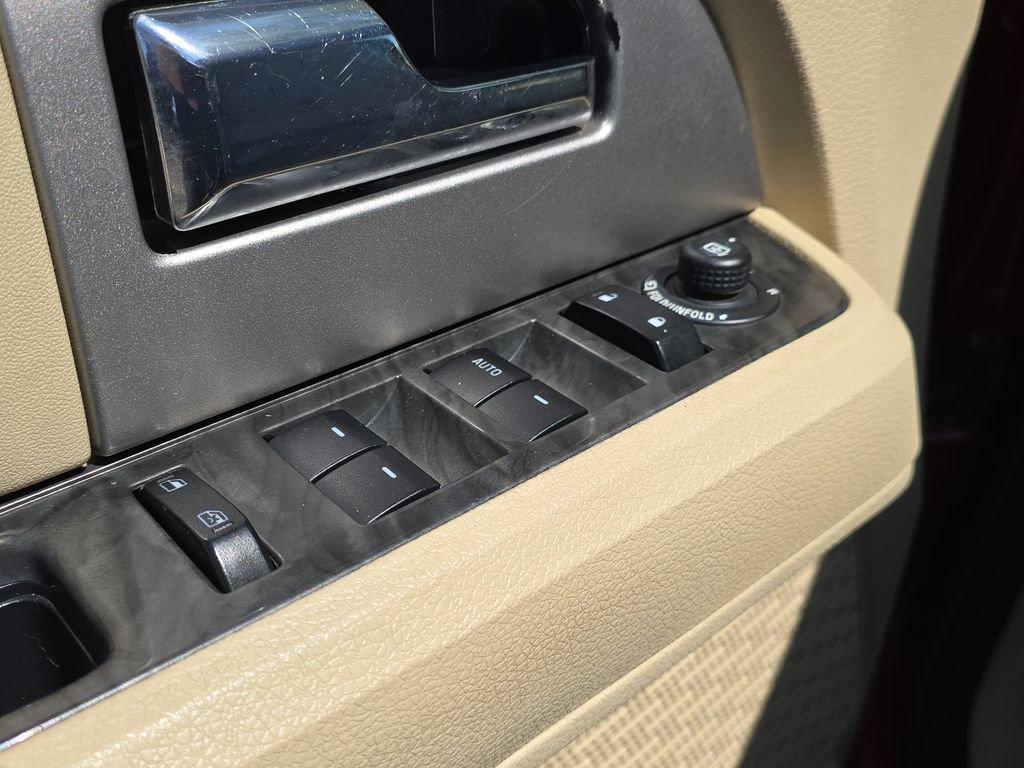 Certified 2017 Ford Expedition EL Limited w/ Equipment Group 301A image 22