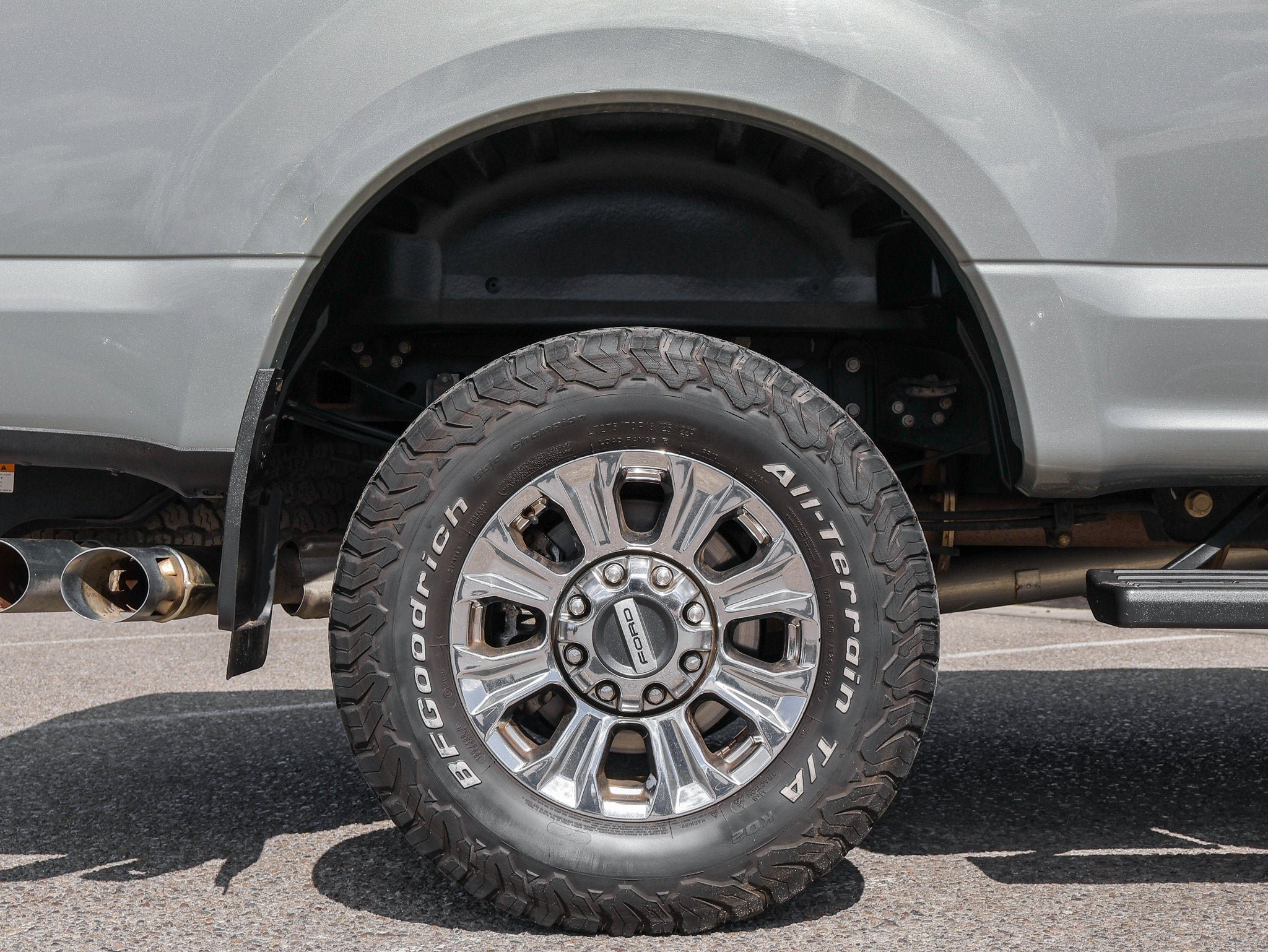 Certified 2019 Ford F250 Lariat w/ Chrome Package AWD/4WD image 11