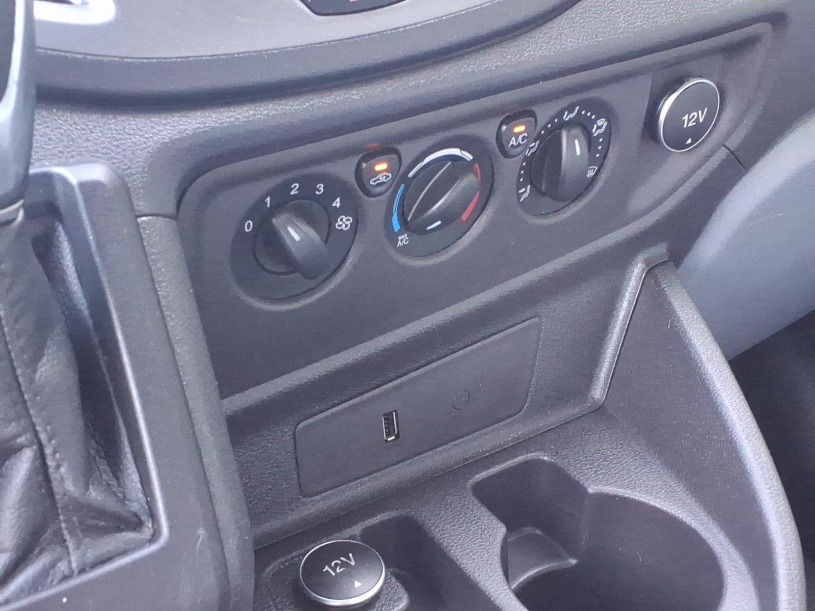 Certified 2019 Ford Transit 350 138 w/ Interior Upgrade Package RWD image 23
