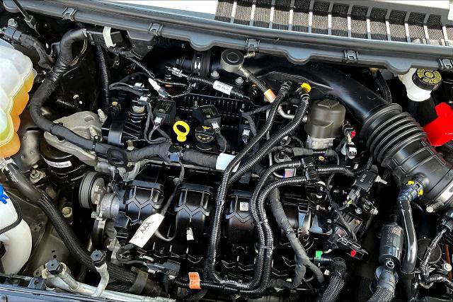 Certified 2024 Ford Edge Titanium w/ Class II Trailer Tow Package image 39