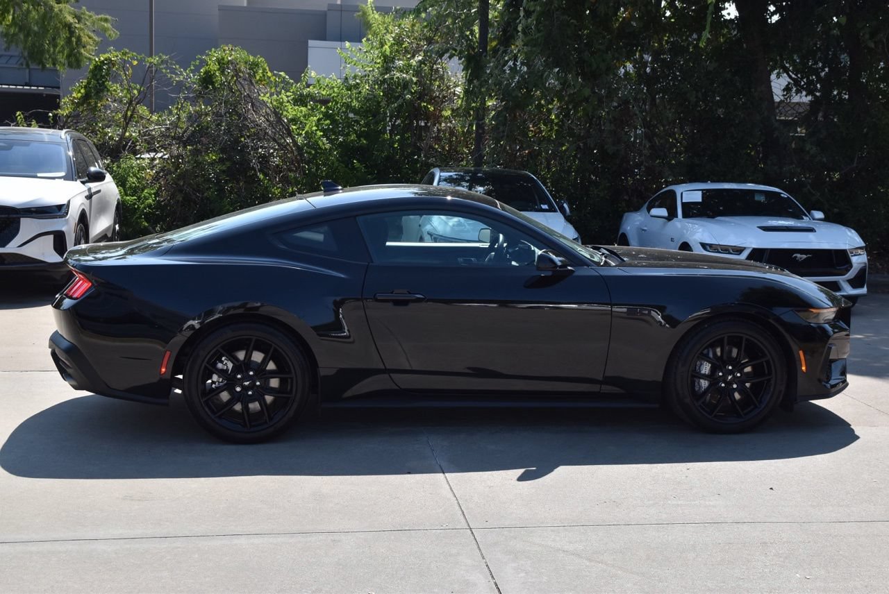 Certified 2025 Ford Mustang GT w/ Mustang Nite Pony Package RWD image 6