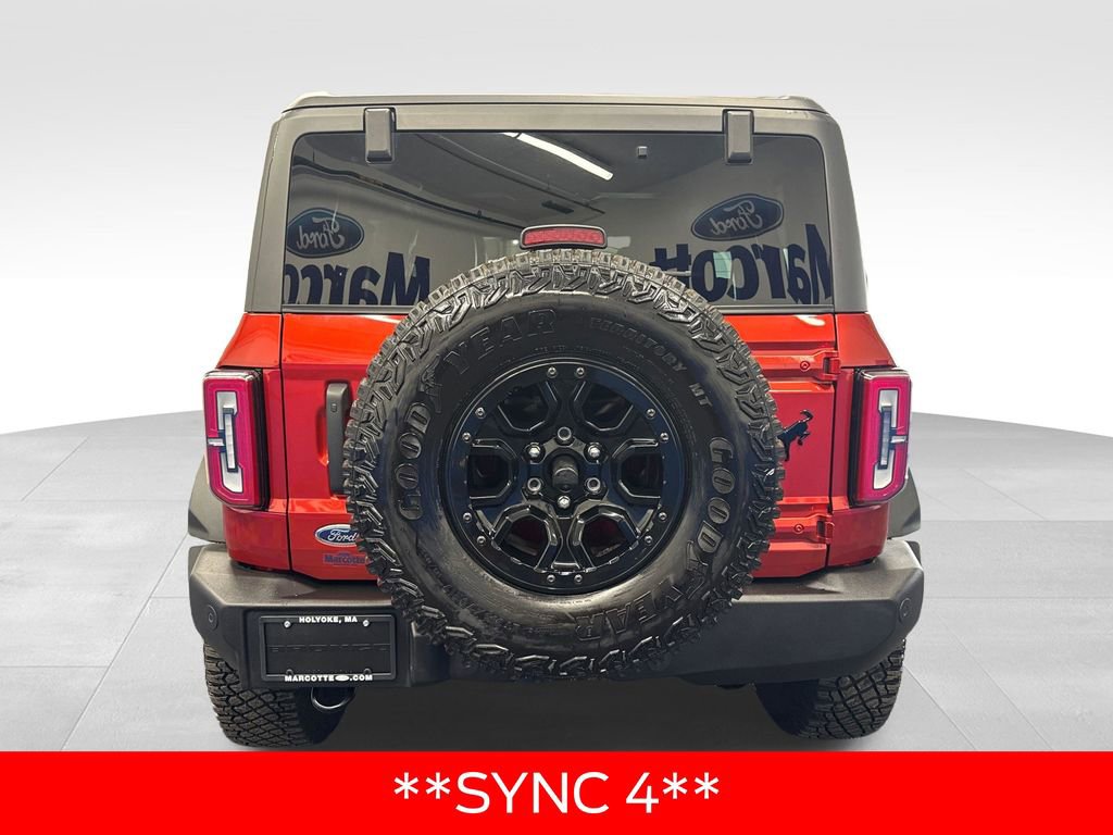 Certified 2023 Ford Bronco Wildtrak AWD/4WD image 4