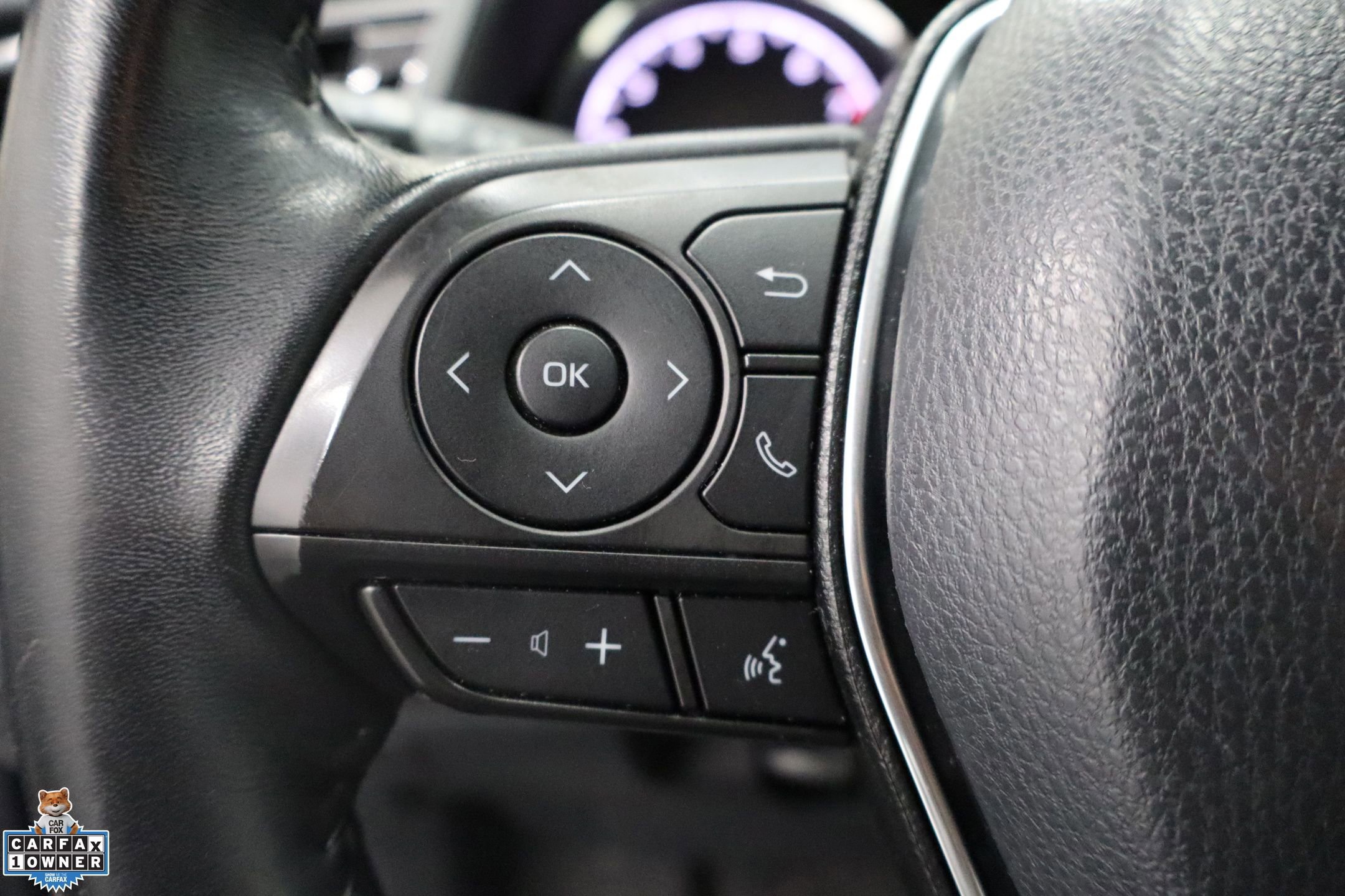 Used 2019 Toyota Camry SE image 16