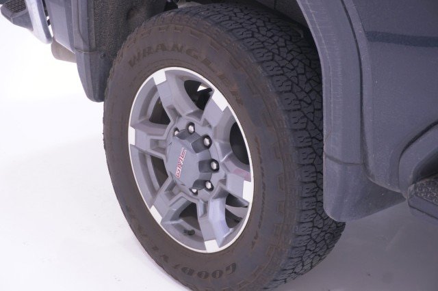 Used 2025 GMC Sierra 2500 SLT w/ Texas SLT Premium Package AWD/4WD image 6