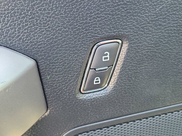 Certified 2020 Ford F150 XLT w/ Equipment Group 302A Luxury image 10