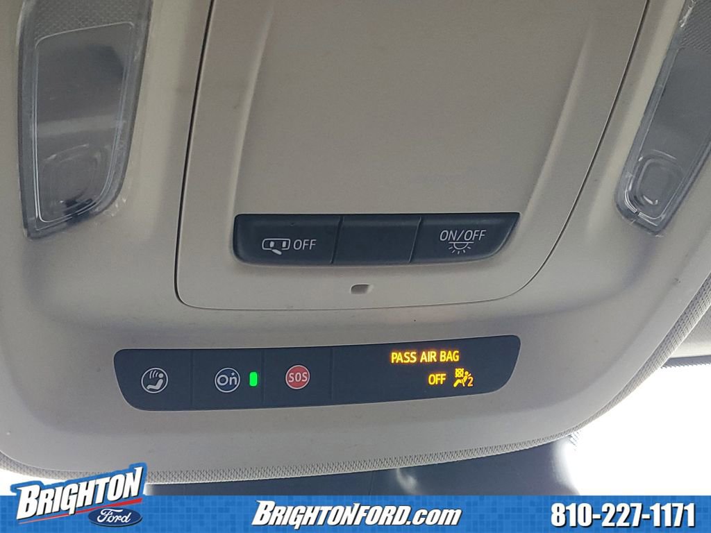 Used 2023 Buick Envision Essence image 29