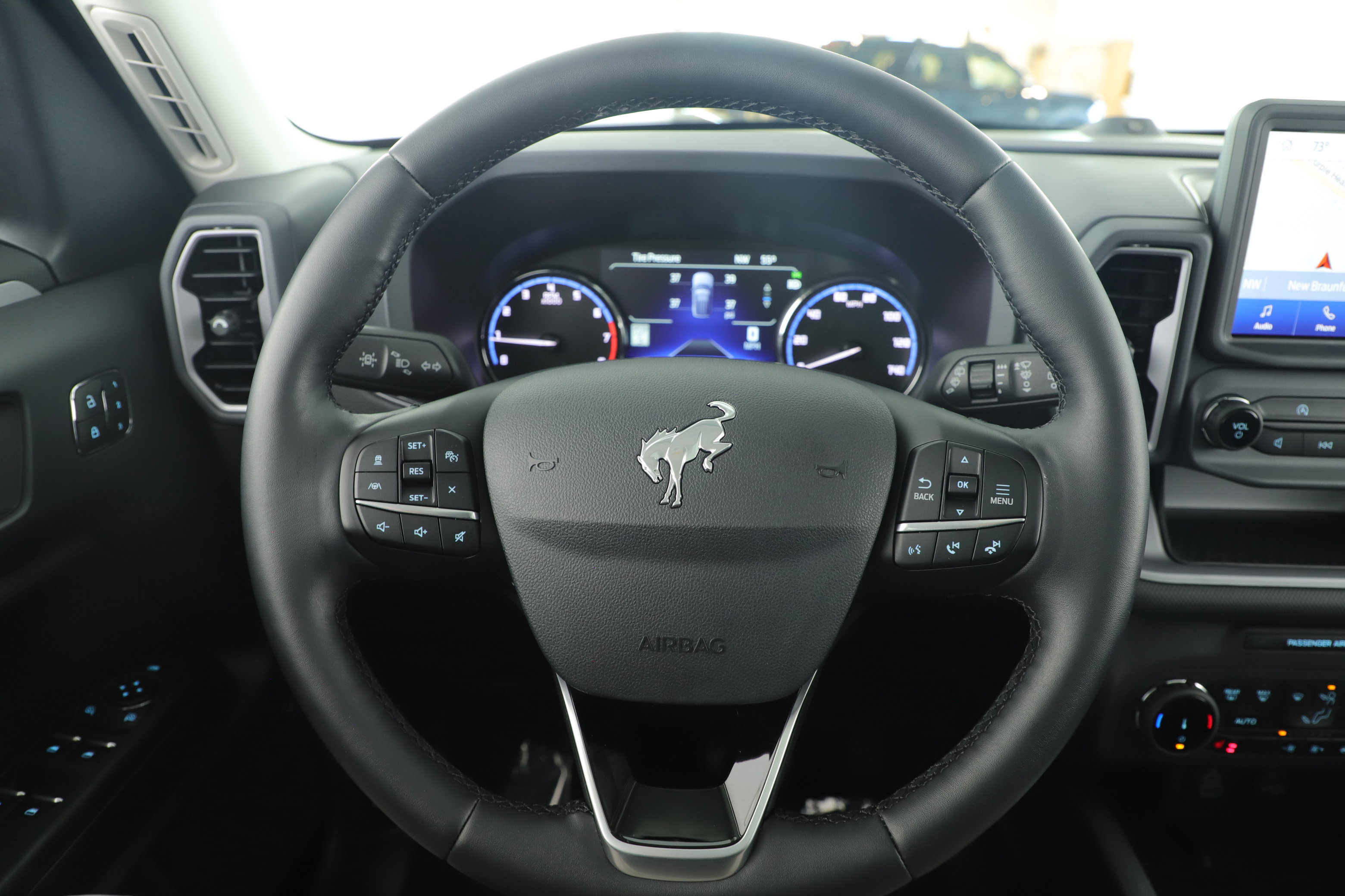 Certified 2024 Ford Bronco Sport Outer Banks w/ Tech Package image 21