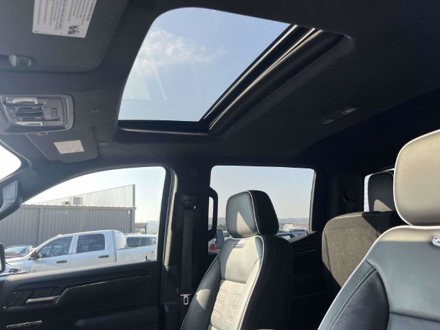 Used 2024 GMC Sierra 1500 AT4X AWD/4WD image 24