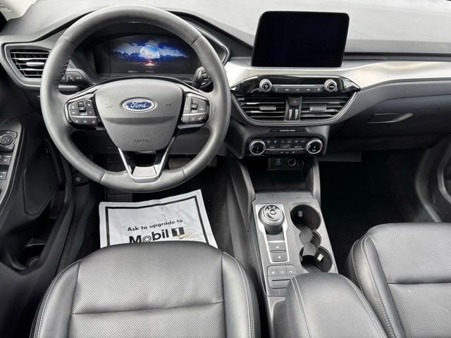 Certified 2022 Ford Escape Titanium w/ Class II Trailer Tow Package image 17