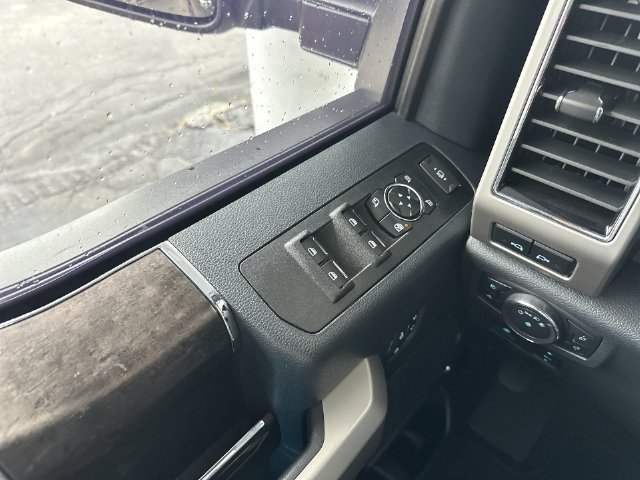Certified 2022 Ford F250 Lariat w/ Lariat Ultimate Package AWD/4WD image 14