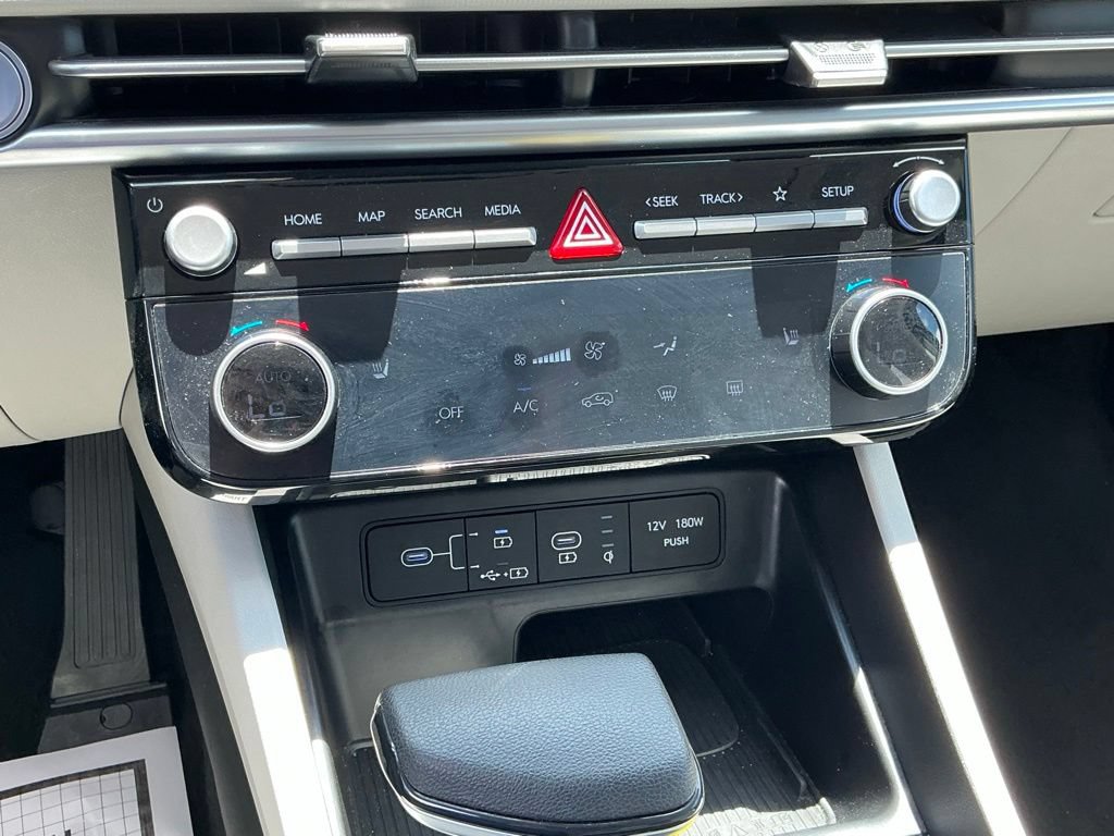 Used 2025 Hyundai Tucson SEL FWD image 42