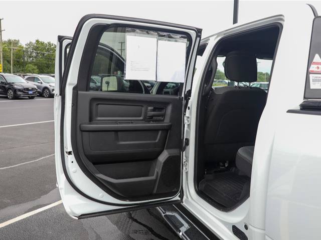 Used 2024 RAM 3500 Tradesman w/ Towing Technology Group AWD/4WD image 22