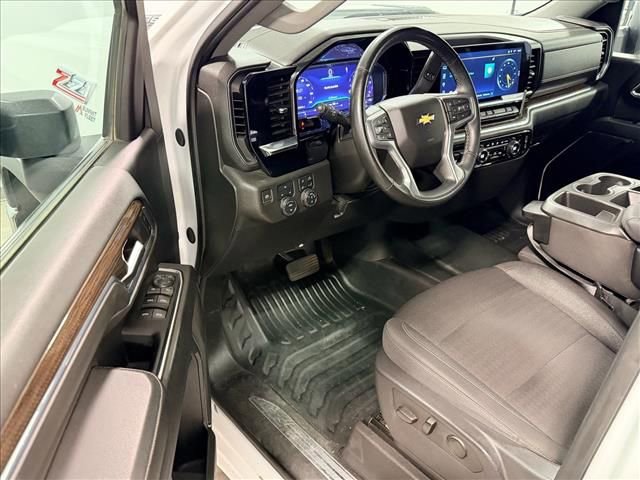 Used 2024 Chevrolet Silverado 3500 LT w/ Safety Package AWD/4WD image 11