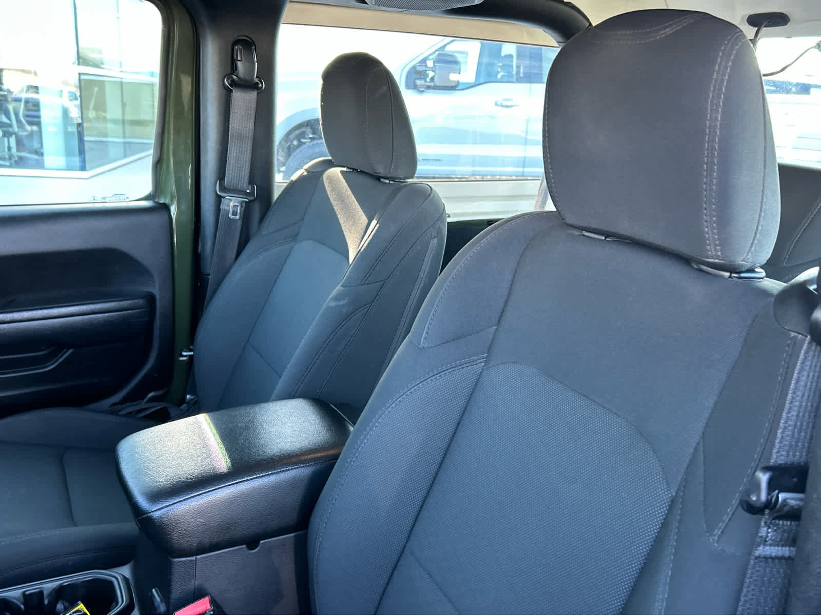 Used 2022 Jeep Wrangler Sport image 16