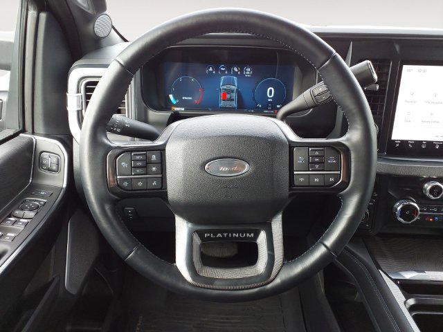 Certified 2025 Ford F350 Platinum w/ Tremor Off-Road Package AWD/4WD image 13