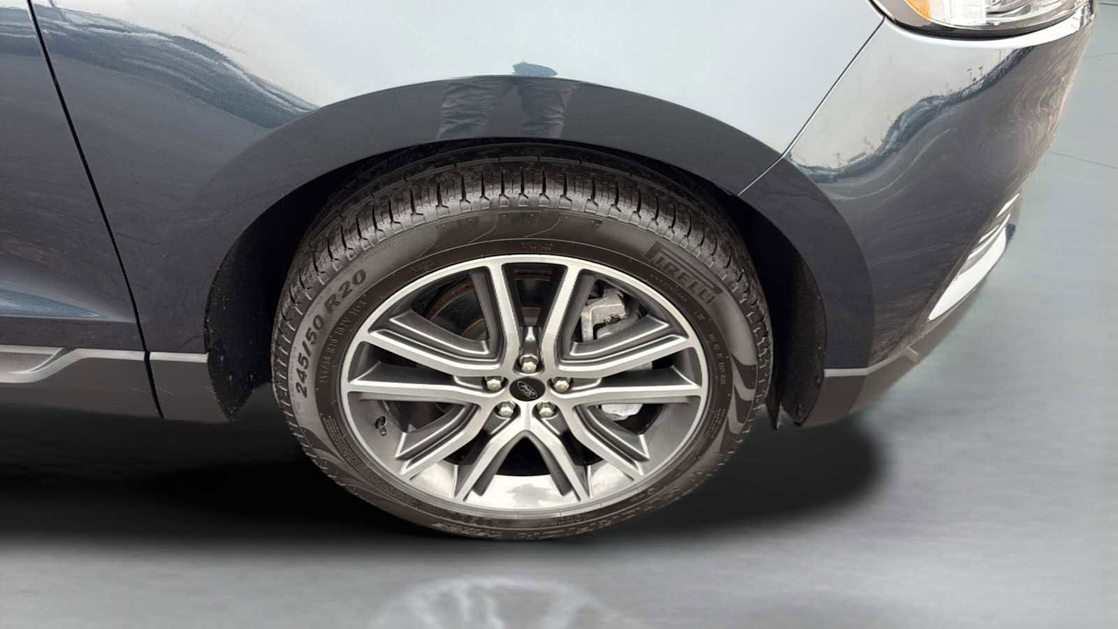 Certified 2024 Ford Edge Titanium image 38