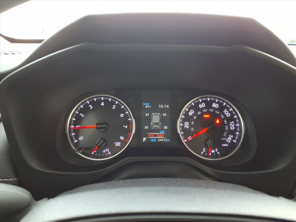 Used 2022 Toyota RAV4 LE image 16