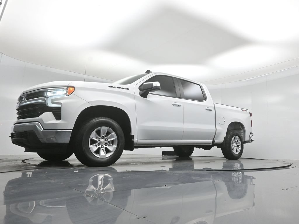 Used 2023 Chevrolet Silverado 1500 LT w/ LPO, Dark Essentials Package AWD/4WD image 39