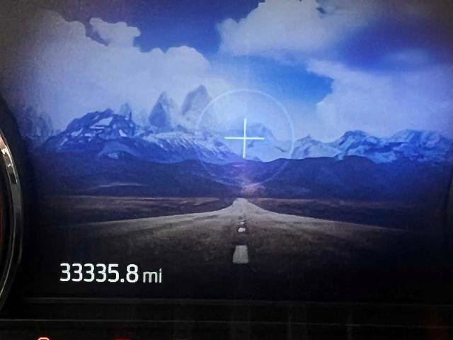 Certified 2022 Ford Explorer XLT w/ Equipment Group 202A image 19