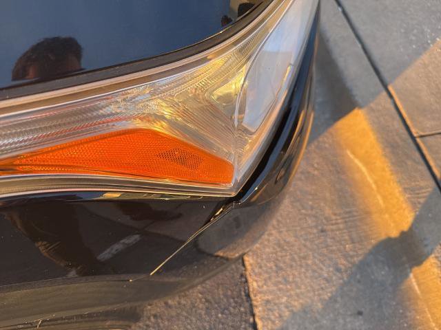 Used 2018 GMC Acadia SLT image 8