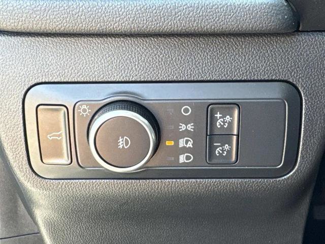 Certified 2022 Ford Escape SEL w/ Technology Package image 31