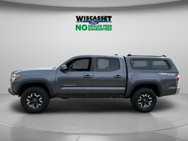 Used 2021 Toyota Tacoma TRD Off-Road AWD/4WD image 2