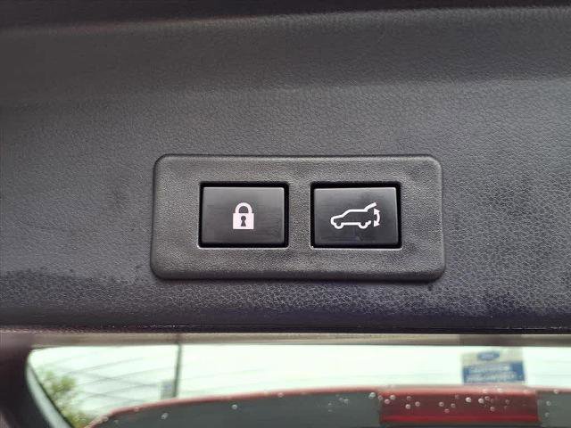 Used 2023 Subaru Ascent Limited w/ Technology Package image 19