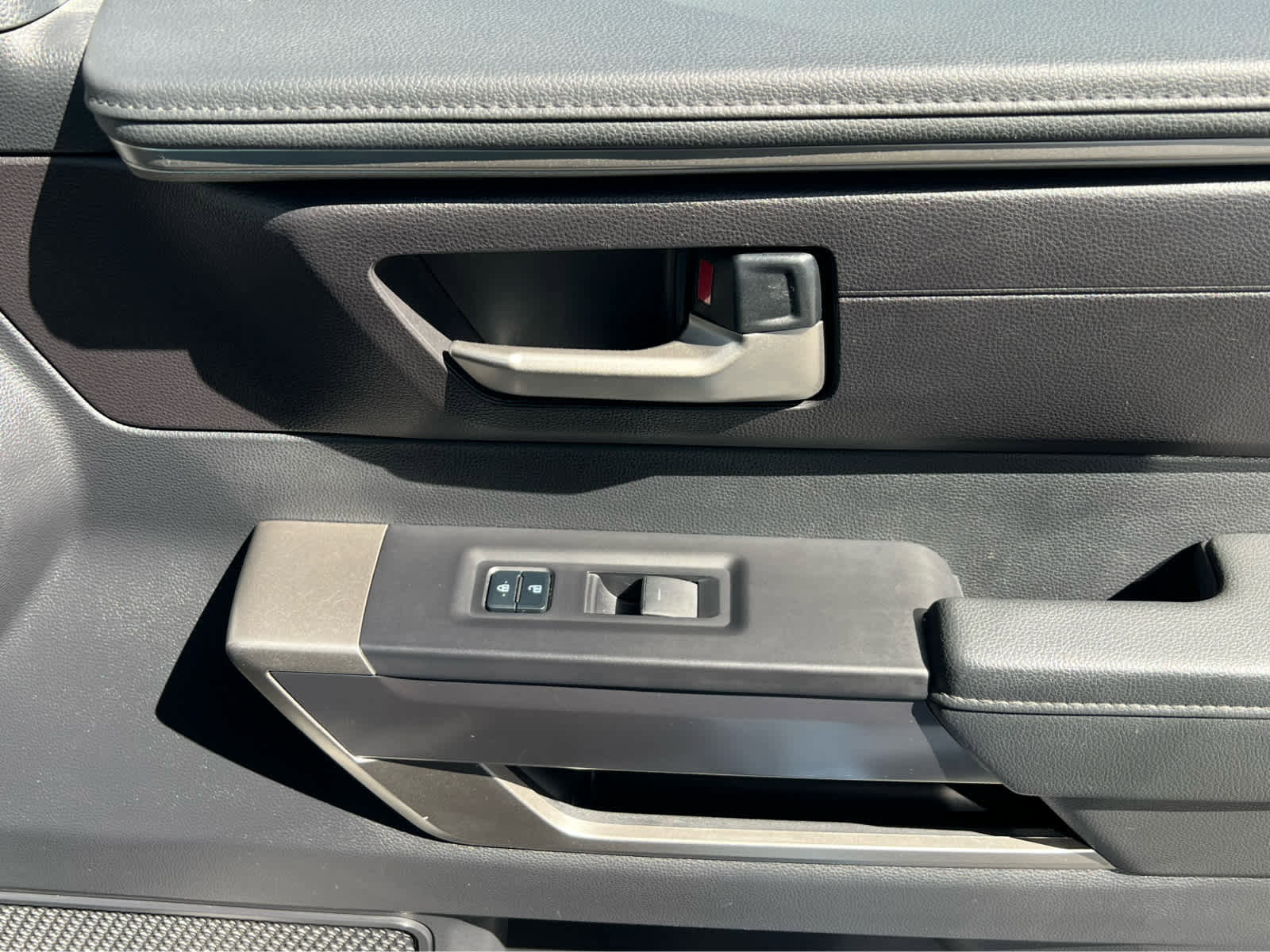 Used 2022 Toyota Tundra SR5 w/ SR5 Convenience Package image 19