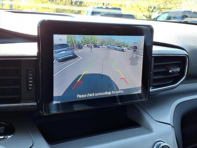 Certified 2023 Ford Explorer XLT w/ Equipment Group 202A AWD/4WD image 14