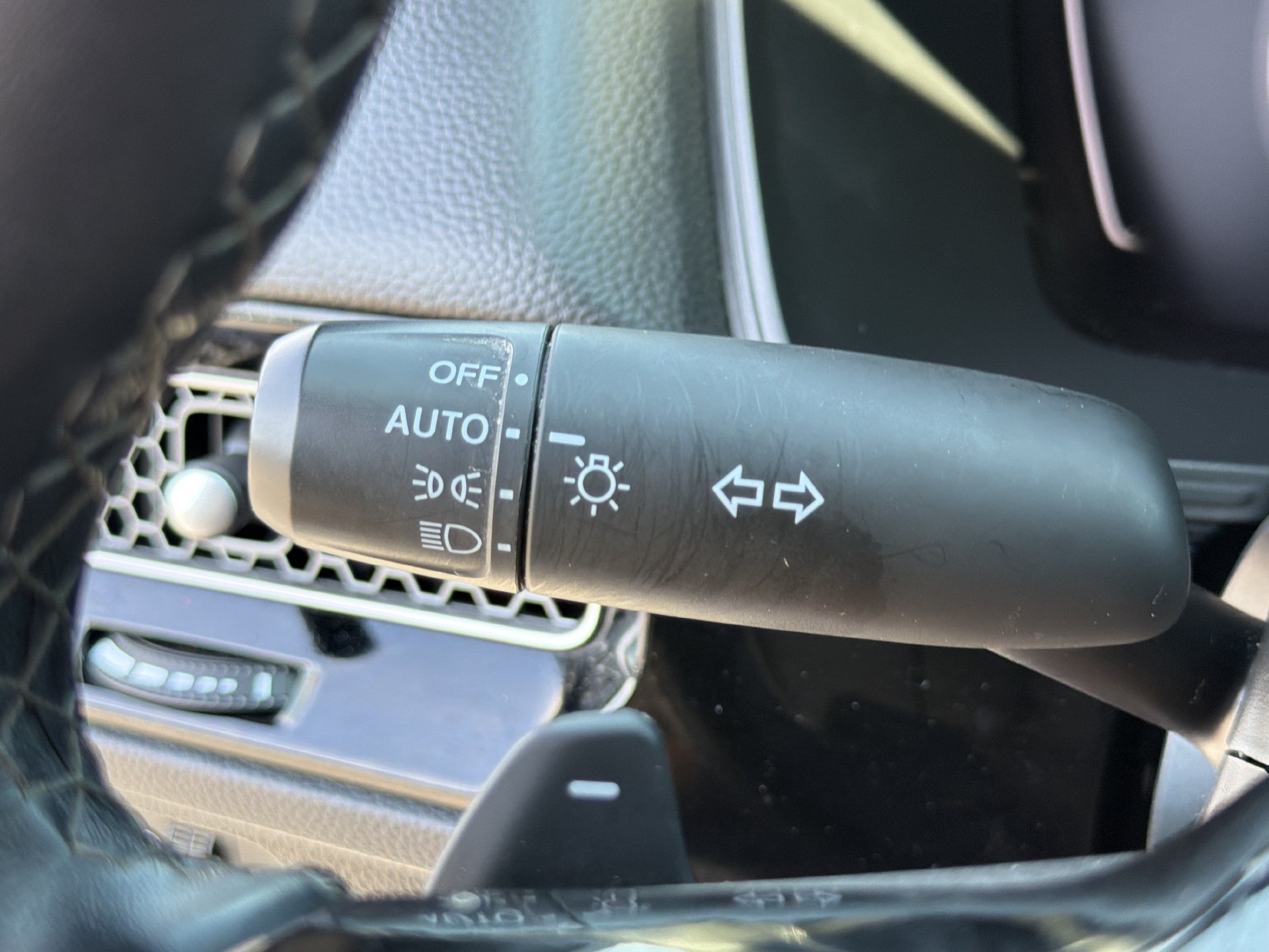 Used 2025 Honda Civic Sport image 15