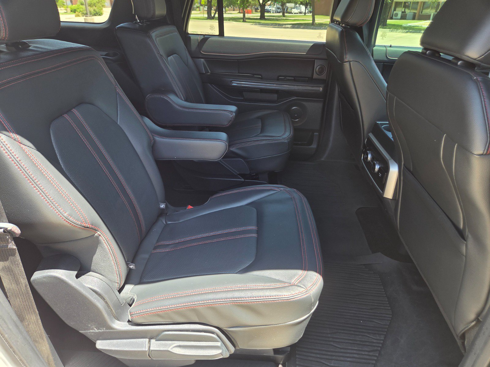 Certified 2022 Ford Expedition Max Limited AWD/4WD image 23