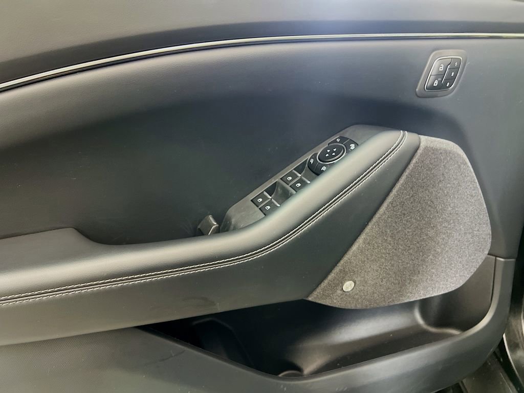 Certified 2023 Ford Mustang Mach-E Premium image 19