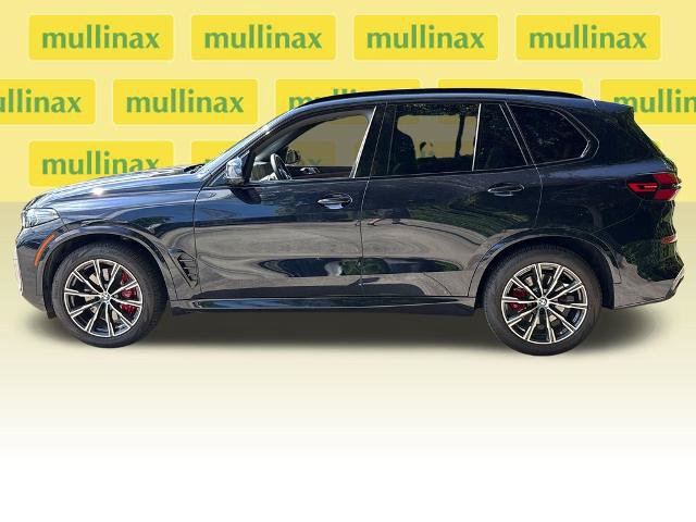 Used 2024 BMW X5 xDrive40i w/ M Sport Package AWD/4WD image 11