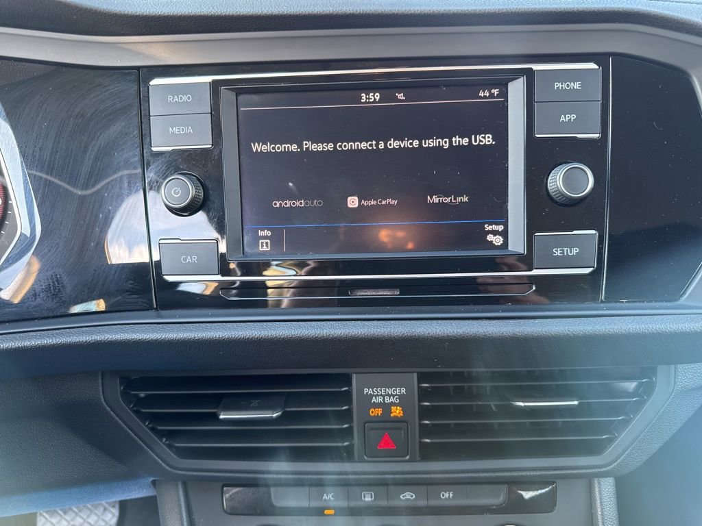 Used 2019 Volkswagen Jetta S image 4