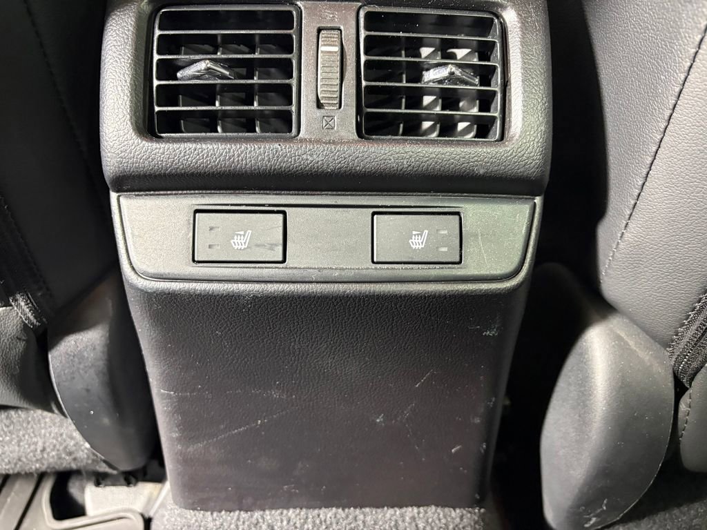 Used 2017 Subaru Outback 3.6R Limited image 30