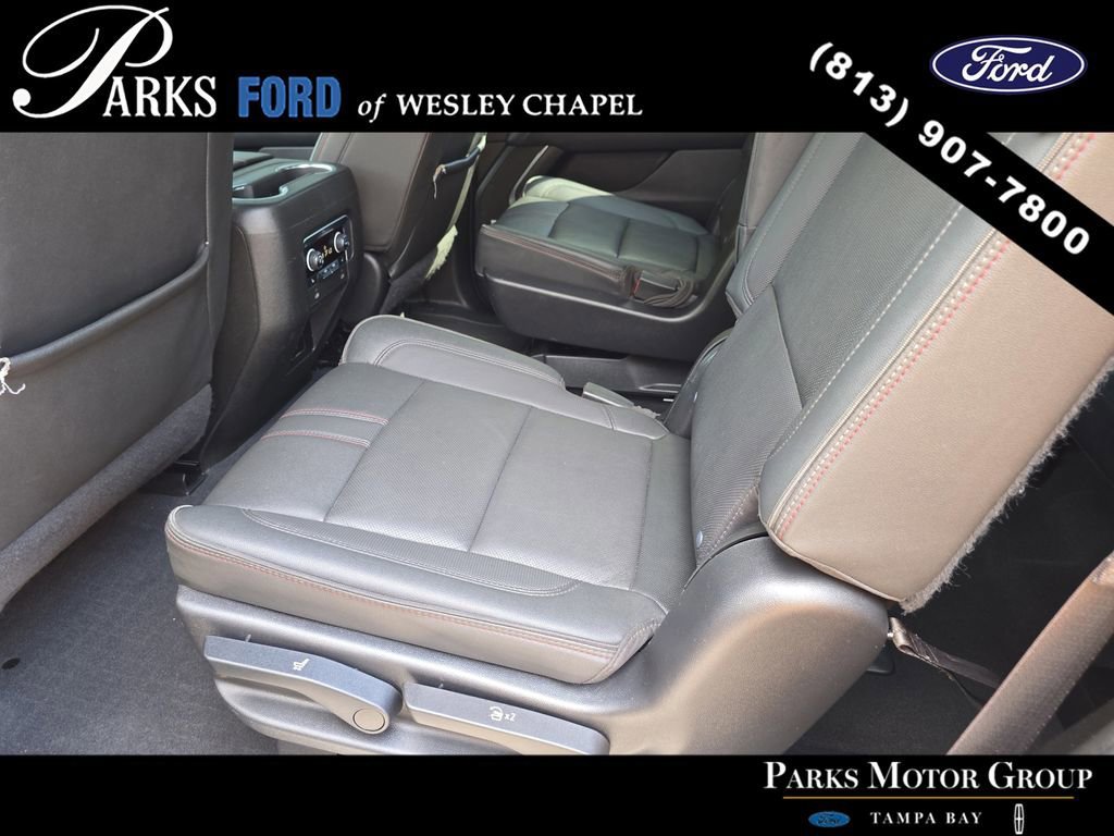 Used 2022 Chevrolet Tahoe RST w/ Luxury Package image 15