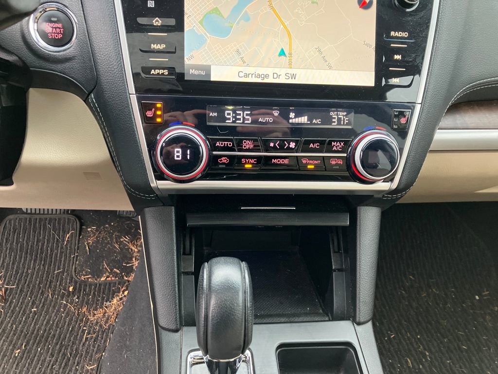 Used 2018 Subaru Outback 2.5i Limited image 25