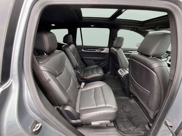 Used 2020 Cadillac XT6 Premium Luxury image 11