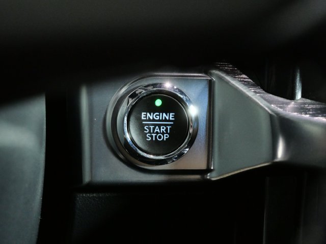 Certified 2022 Ford F150 Lariat w/ Equipment Group 502A High AWD/4WD image 26