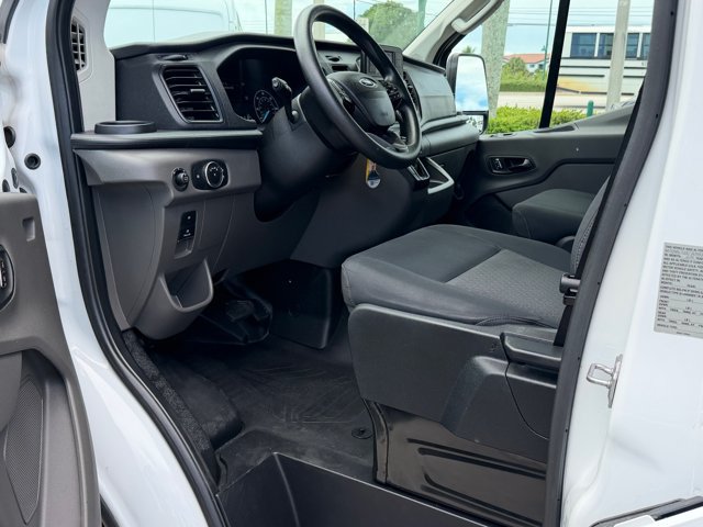 Certified 2025 Ford Transit 250 Low Roof w/ Exterior Upgrade Package RWD image 19