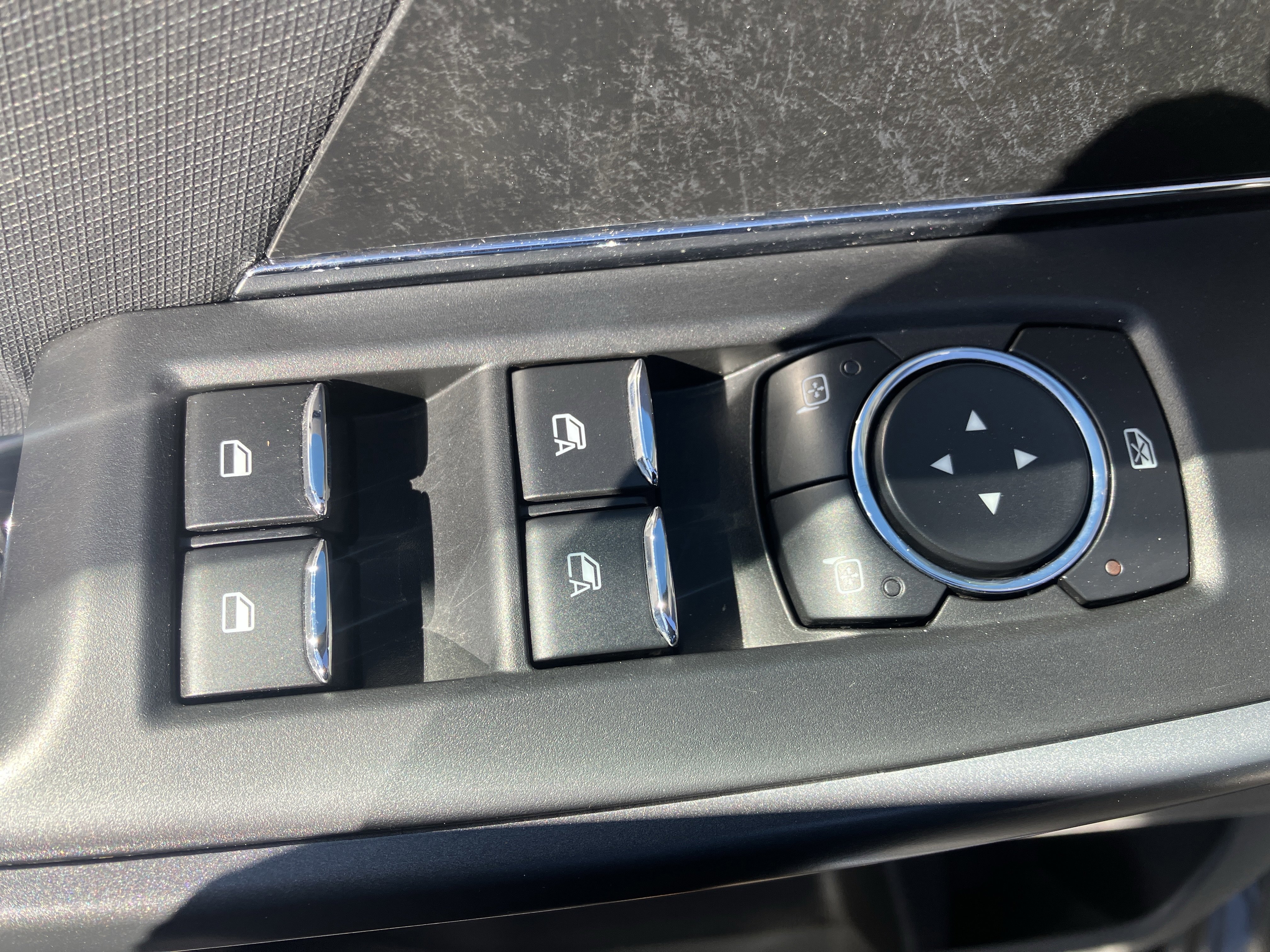 Certified 2021 Ford F150 XLT w/ Equipment Group 302A High image 19