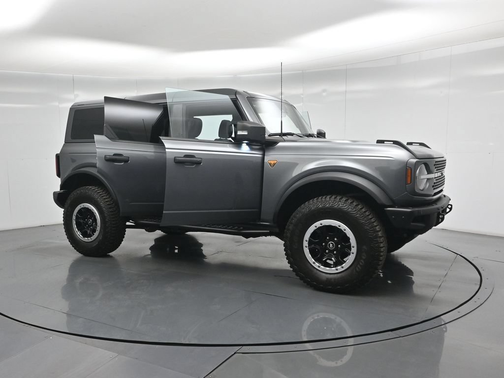 Certified 2023 Ford Bronco Badlands AWD/4WD image 32