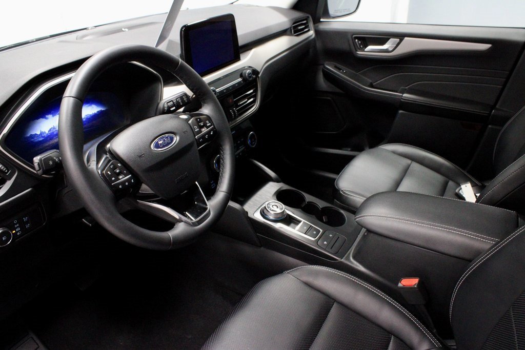 Certified 2022 Ford Escape SEL w/ Technology Package image 25