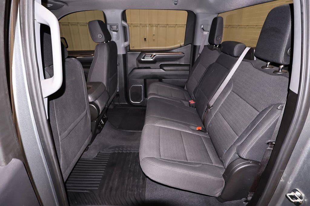 Used 2024 Chevrolet Silverado 1500 LT image 19