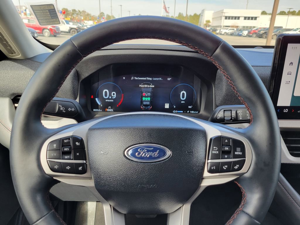 Certified 2025 Ford Explorer Active image 34