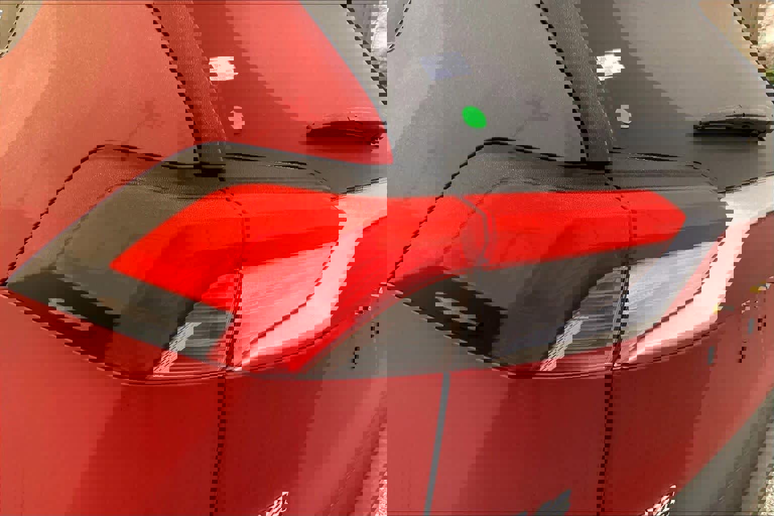 Used 2022 Toyota RAV4 Limited image 28