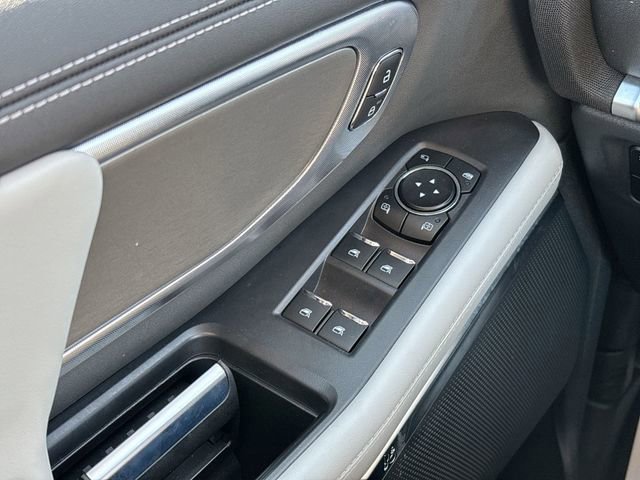 Certified 2025 Ford Expedition Platinum image 37