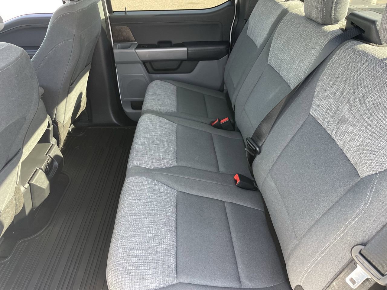 Certified 2021 Ford F150 XLT w/ Equipment Group 301A Mid image 15