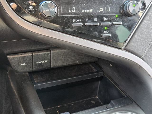 Used 2023 Toyota Camry SE w/ Convenience Package AWD/4WD image 19